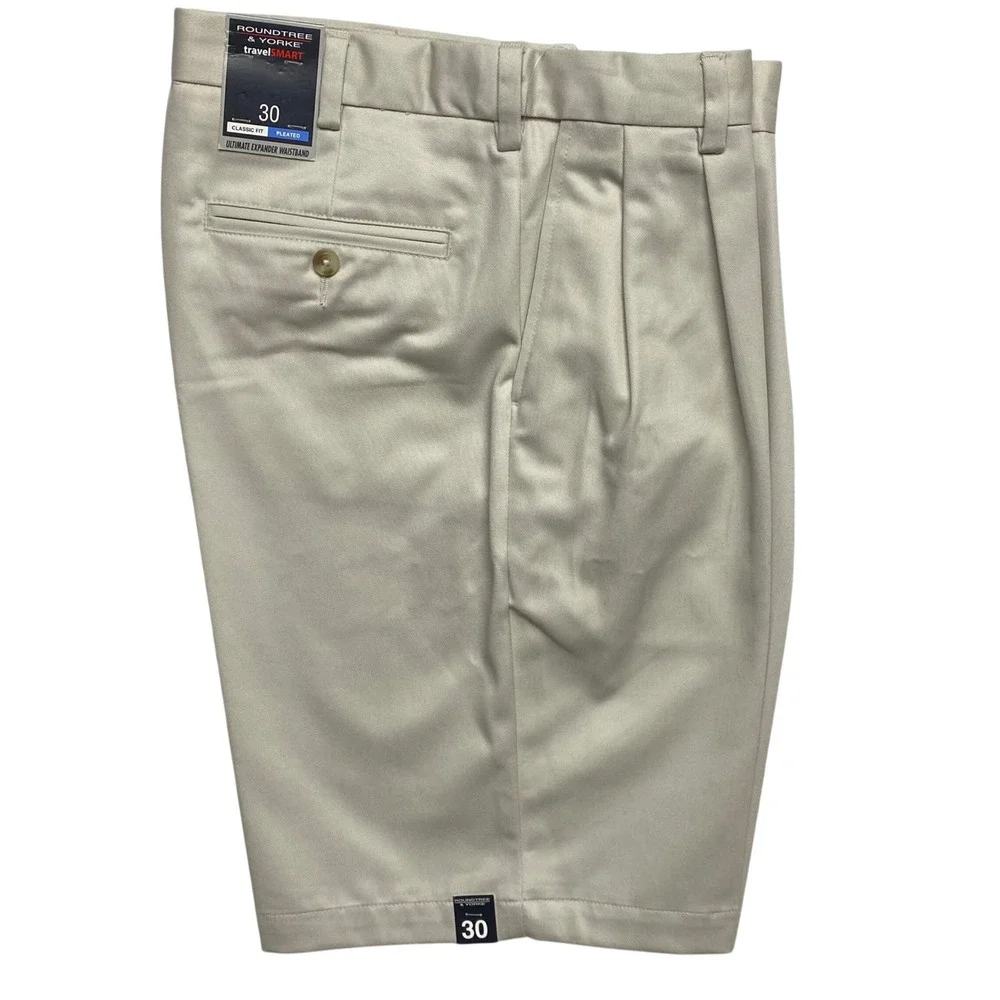 Roundtree & Yorke Travel Smart‎ Mens Pleated Shorts Expander Waistband 30 NWT